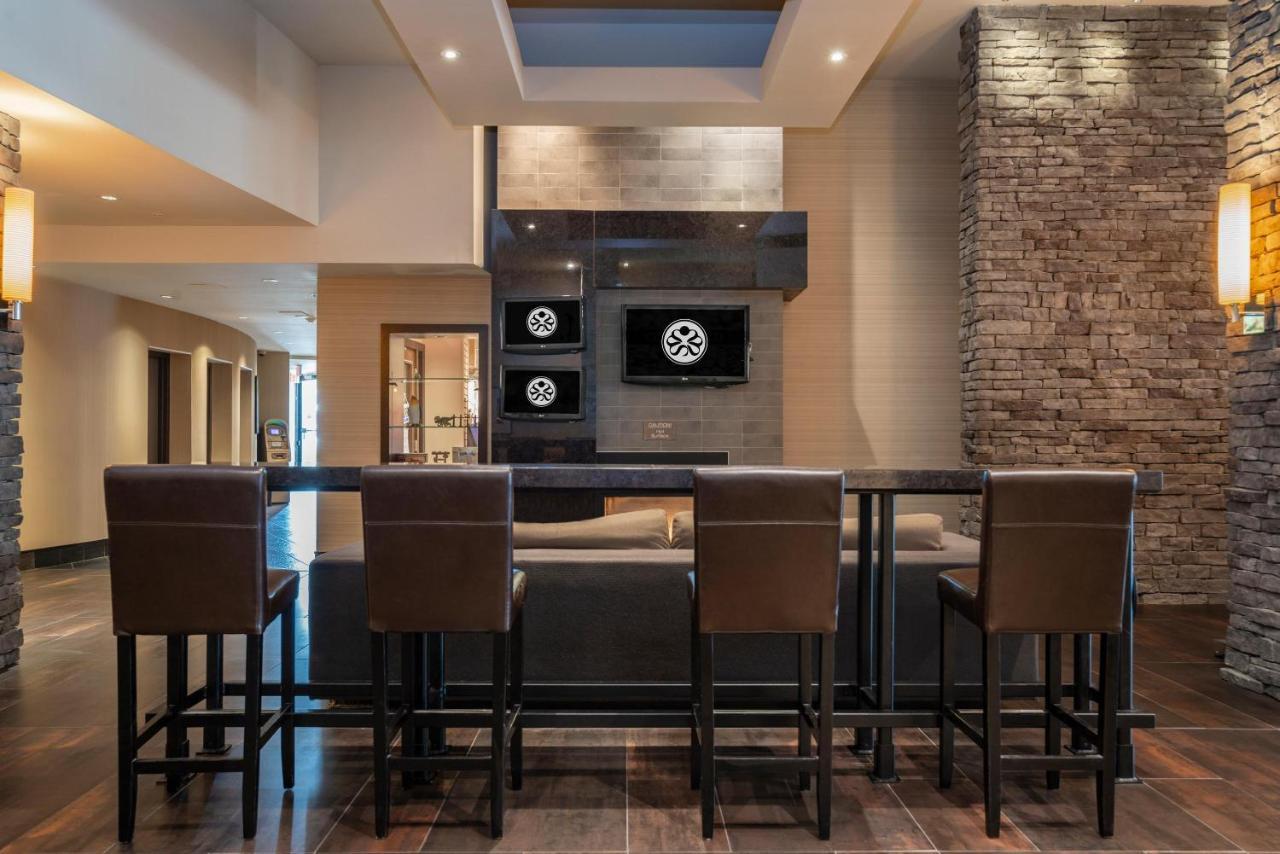 Sandman Signature Vancouver Airport Hotel & Resort Richmond Esterno foto