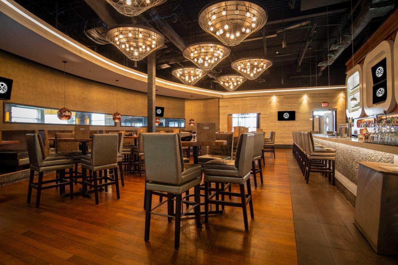 Sandman Signature Vancouver Airport Hotel & Resort Richmond Esterno foto