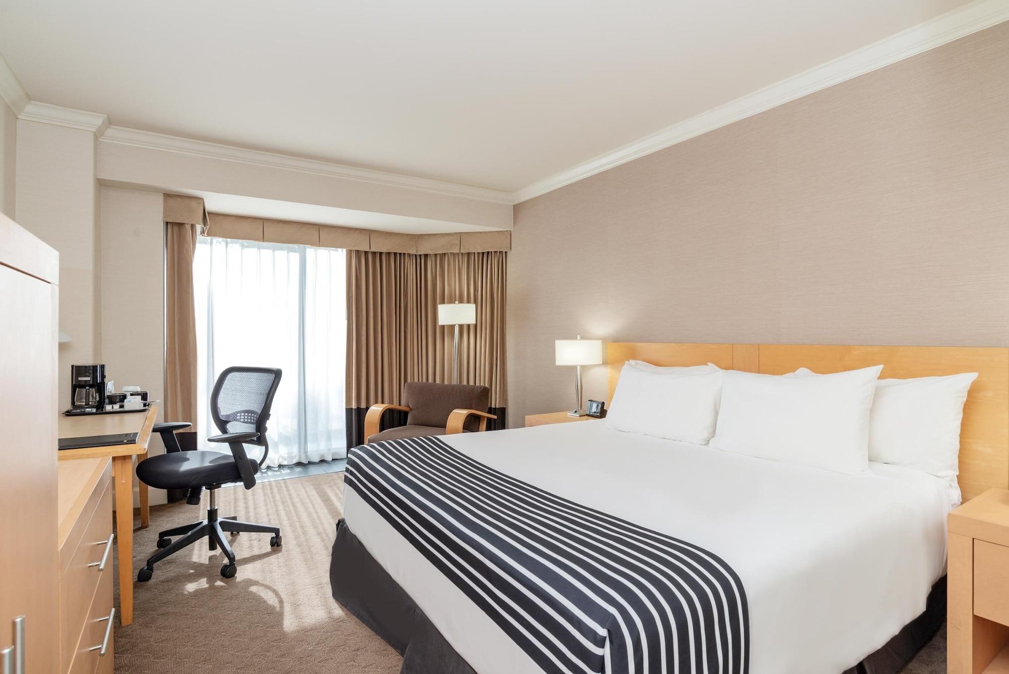 Sandman Signature Vancouver Airport Hotel & Resort Richmond Esterno foto