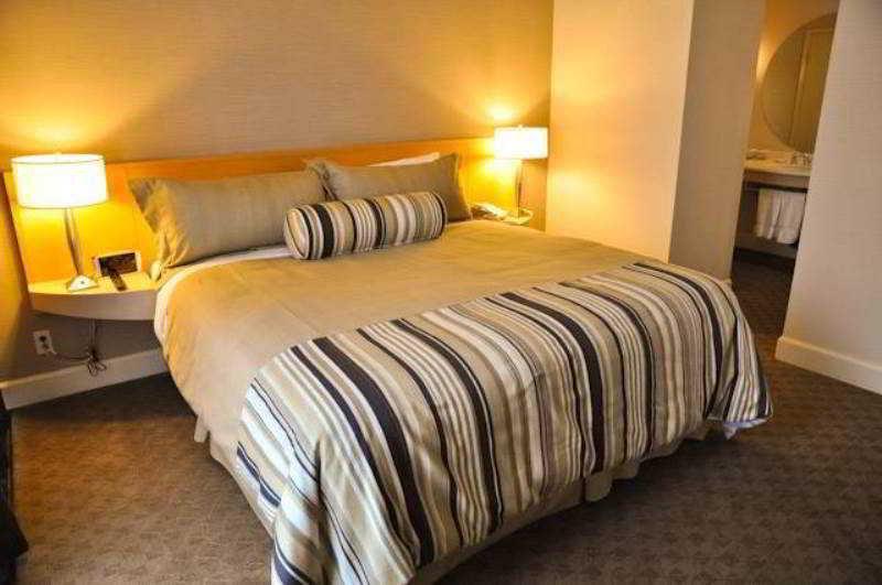 Sandman Signature Vancouver Airport Hotel & Resort Richmond Esterno foto