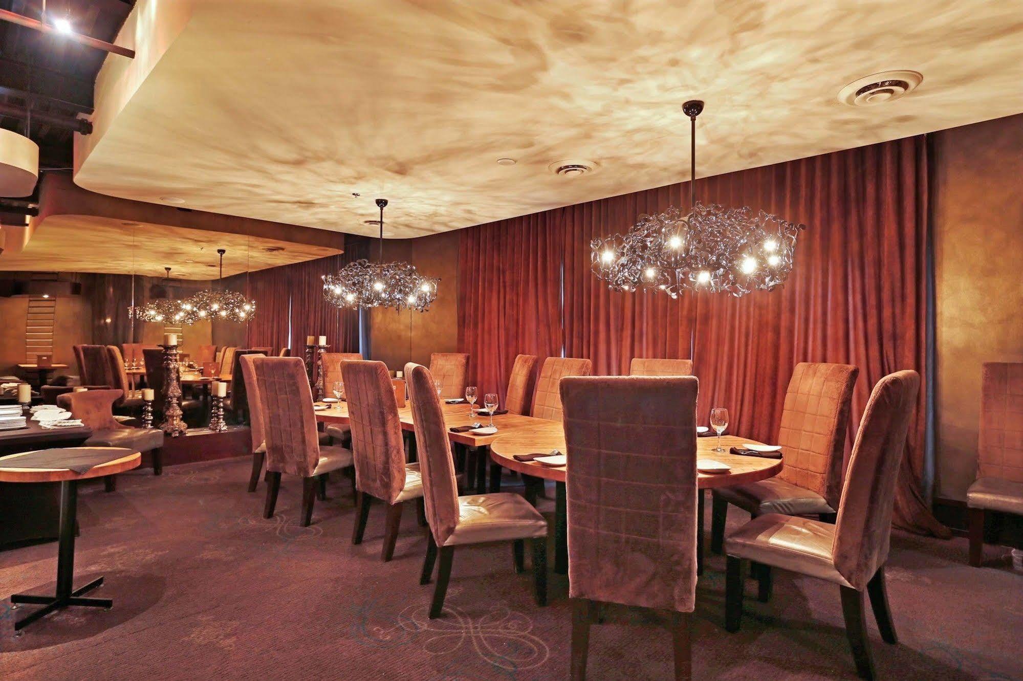 Sandman Signature Vancouver Airport Hotel & Resort Richmond Esterno foto