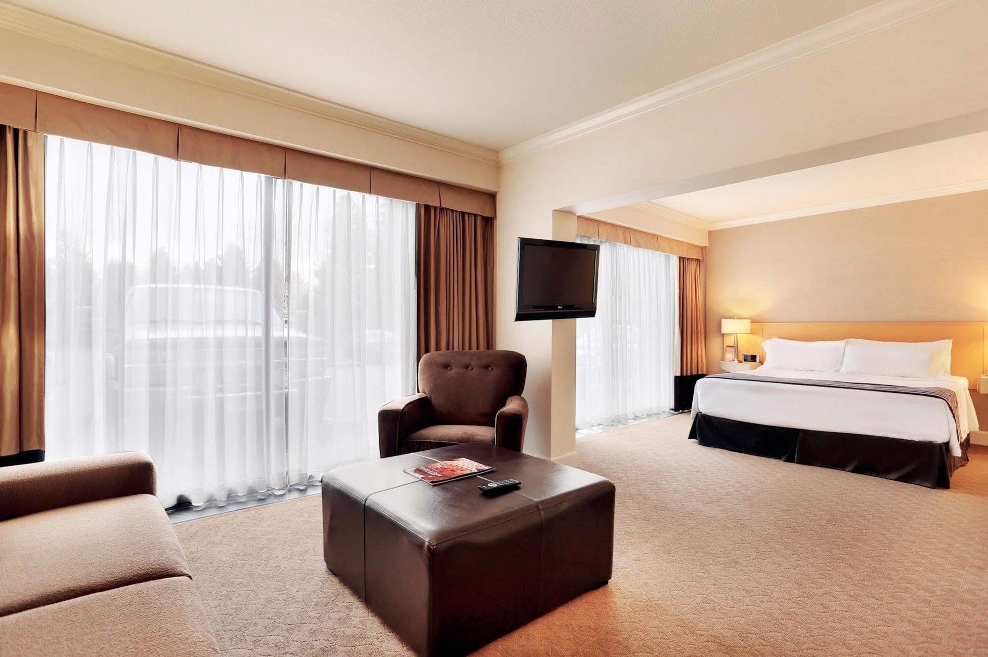Sandman Signature Vancouver Airport Hotel & Resort Richmond Esterno foto